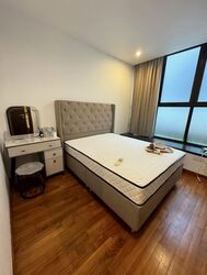 Holland Link (D10), Terrace #588726101